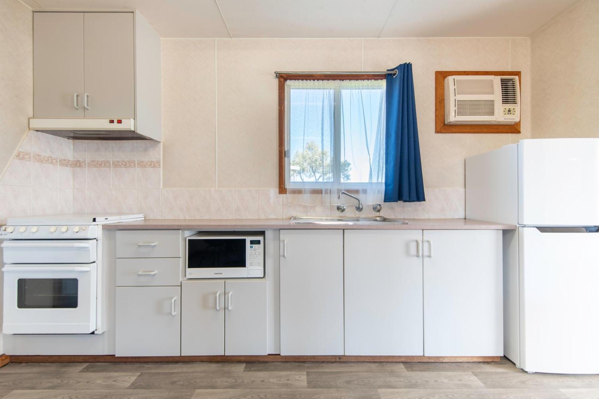 Echo - Campsite Port Pirie